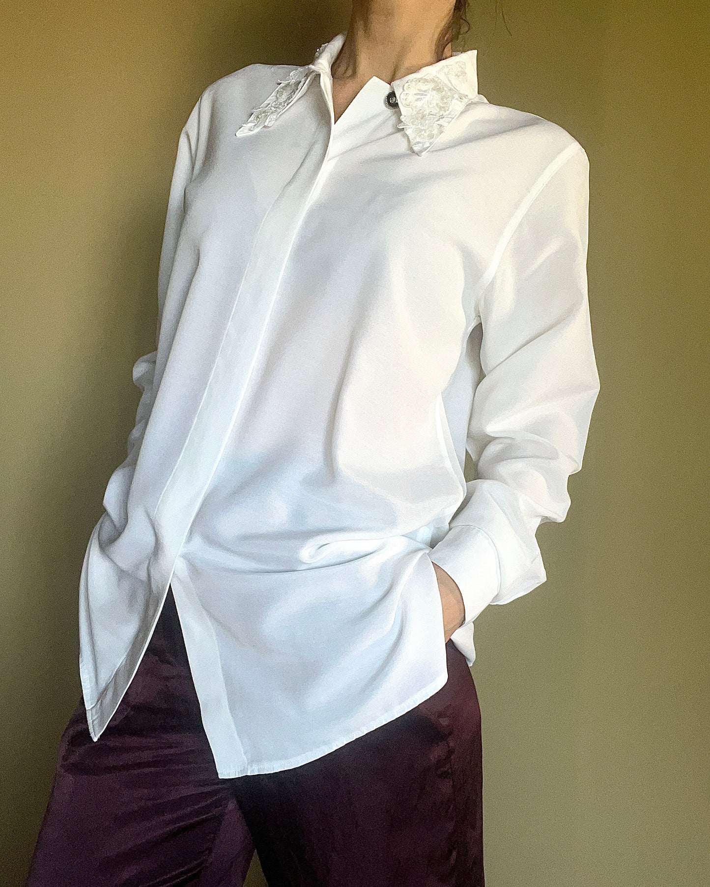 Fransk vintageblus med spetskrage