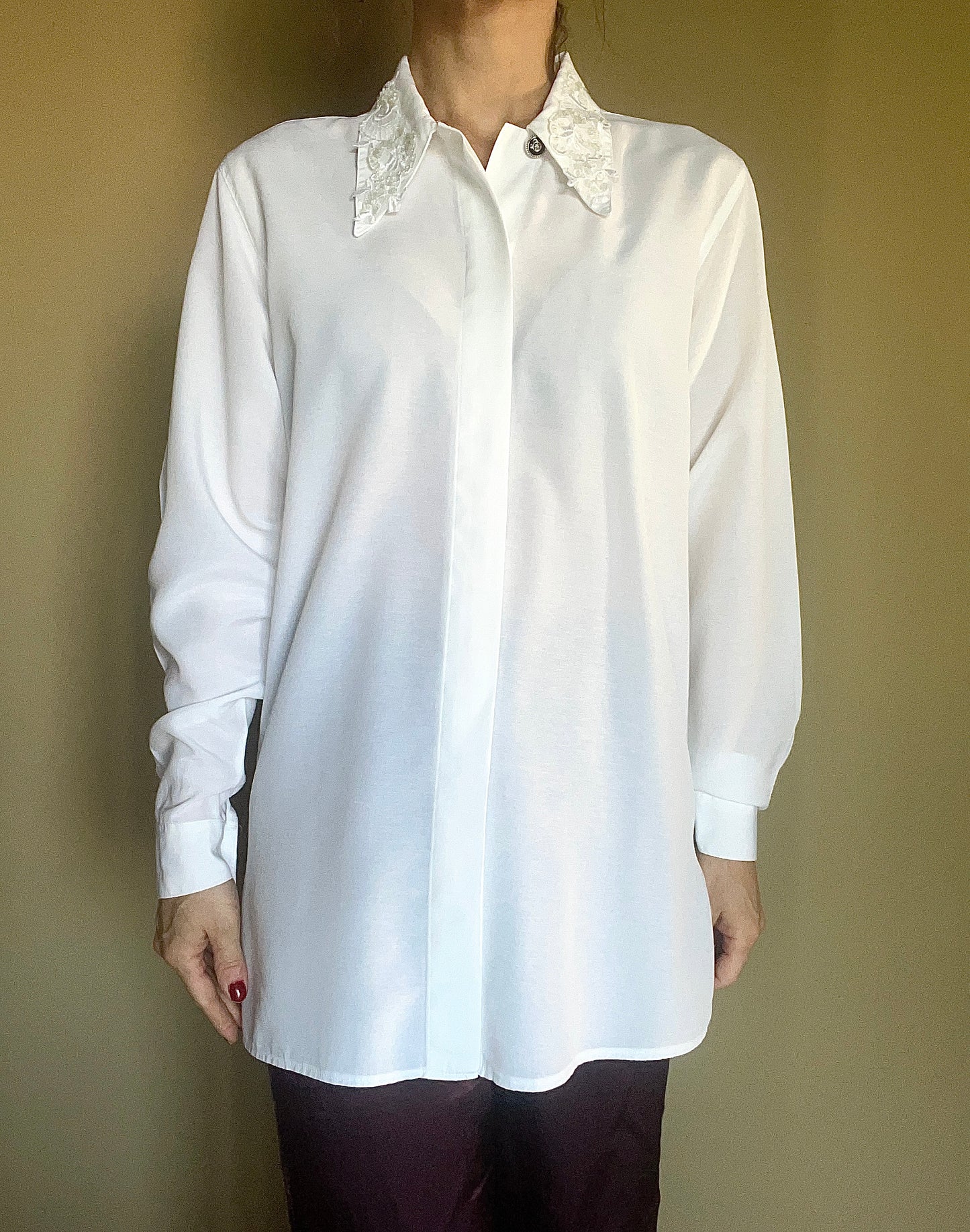 Fransk vintageblus med spetskrage