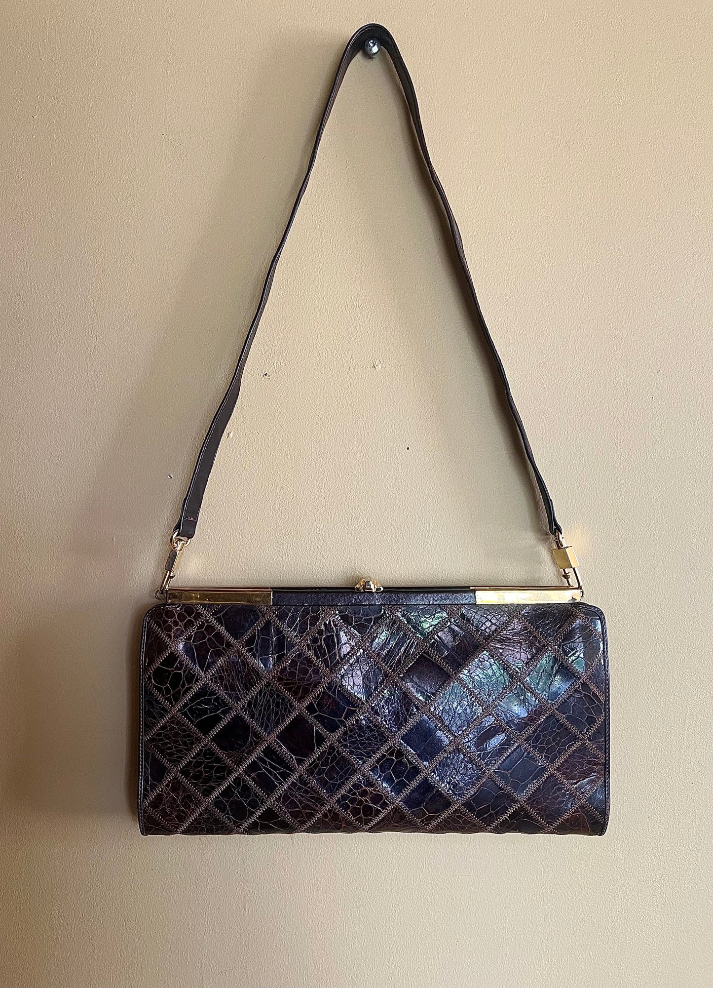 Handväska vintage, präglat skinn