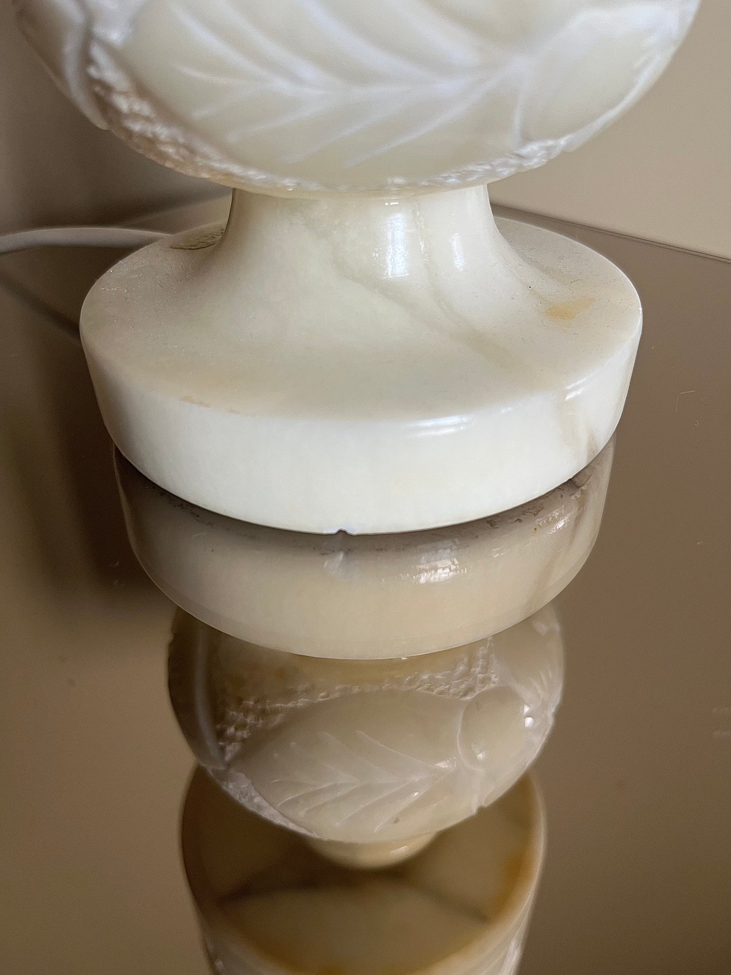 Bordslampa alabaster 1970-tal