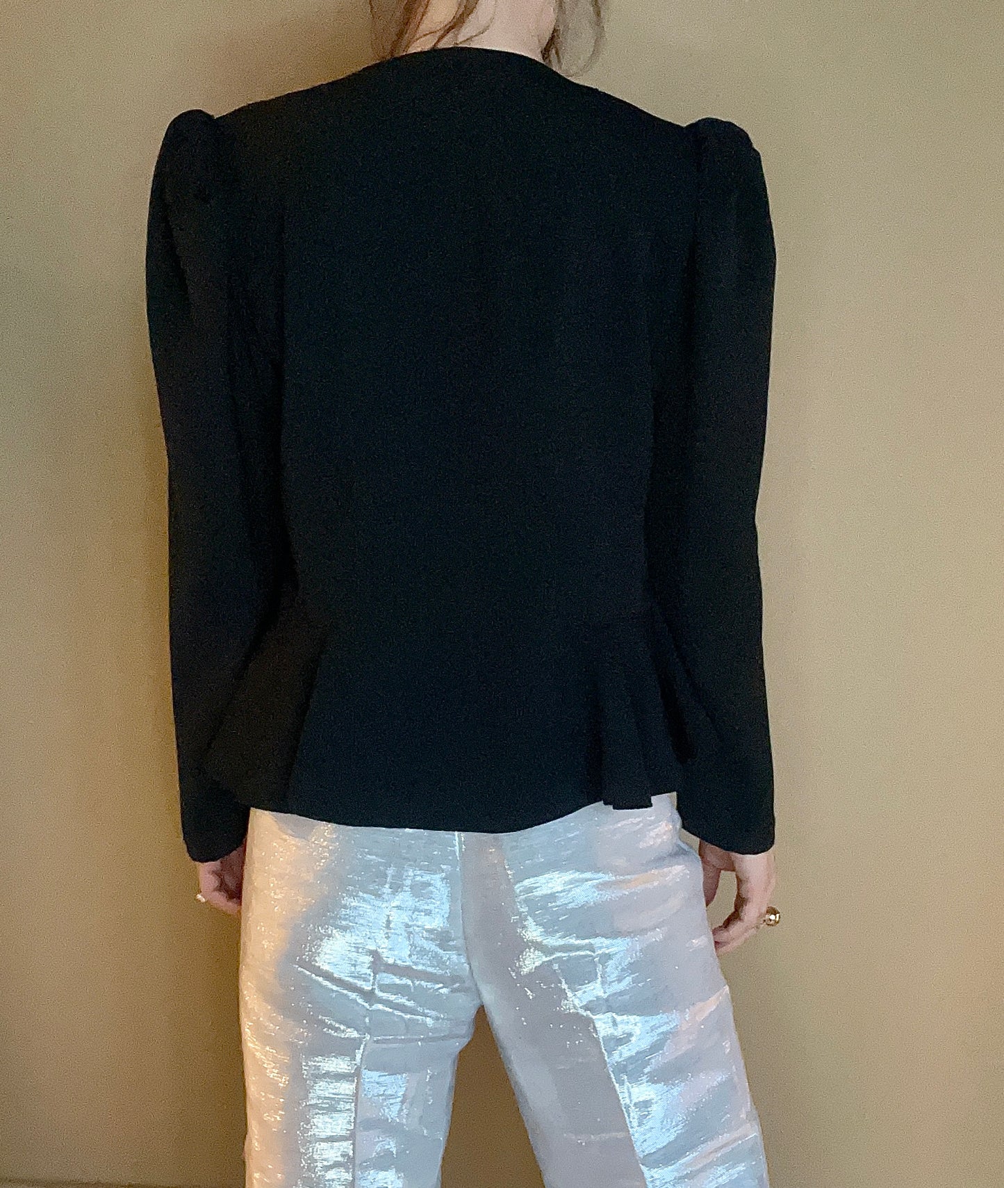 Tjusig vintagekavaj med brodyr