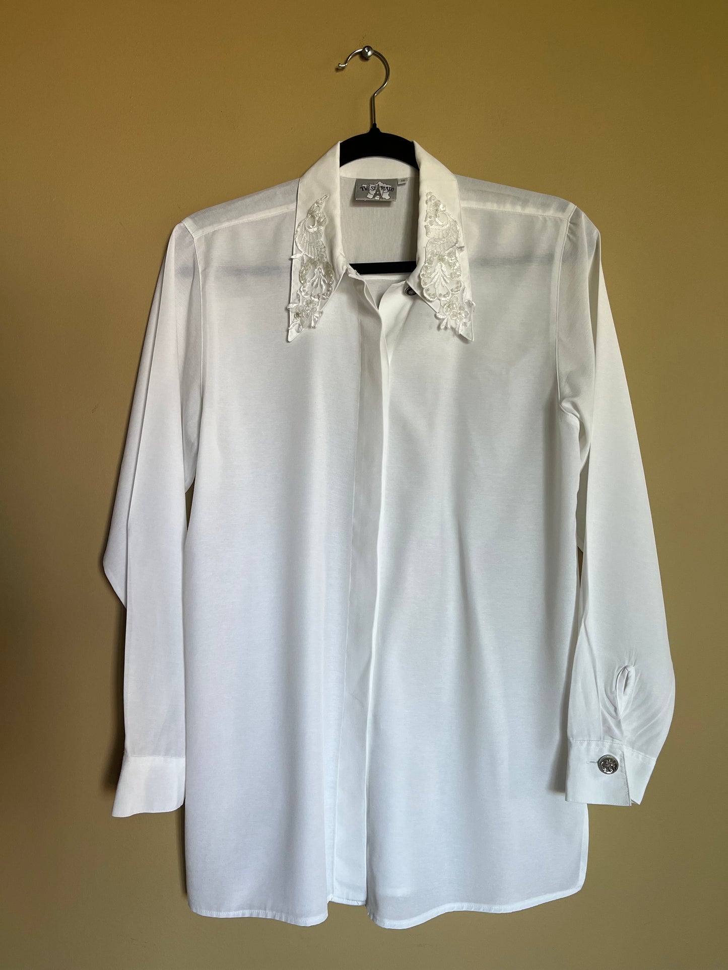 Fransk vintageblus med spetskrage