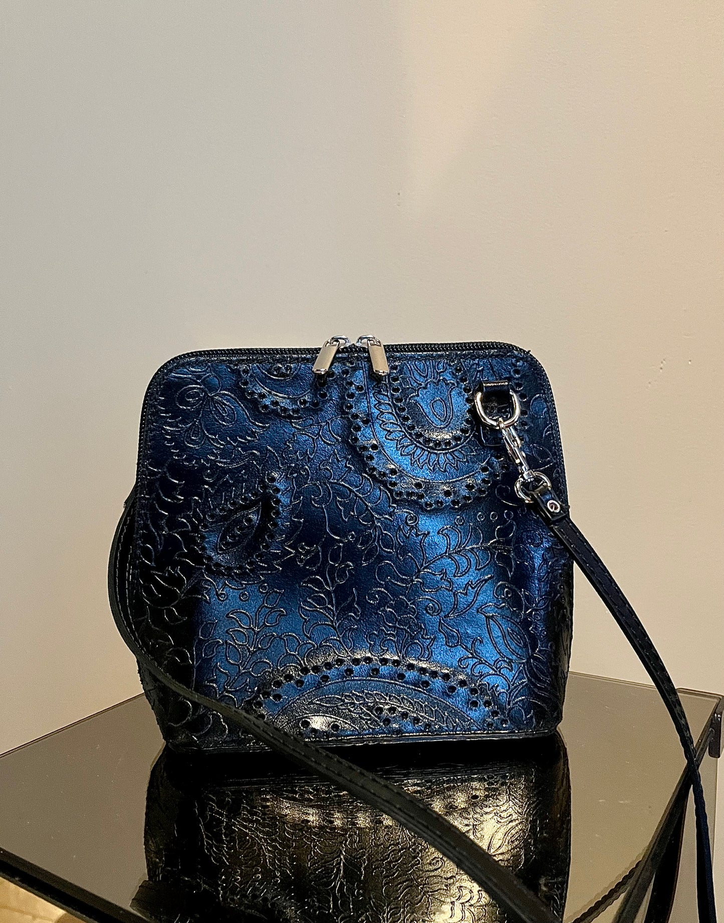 Liten handväska från Italien