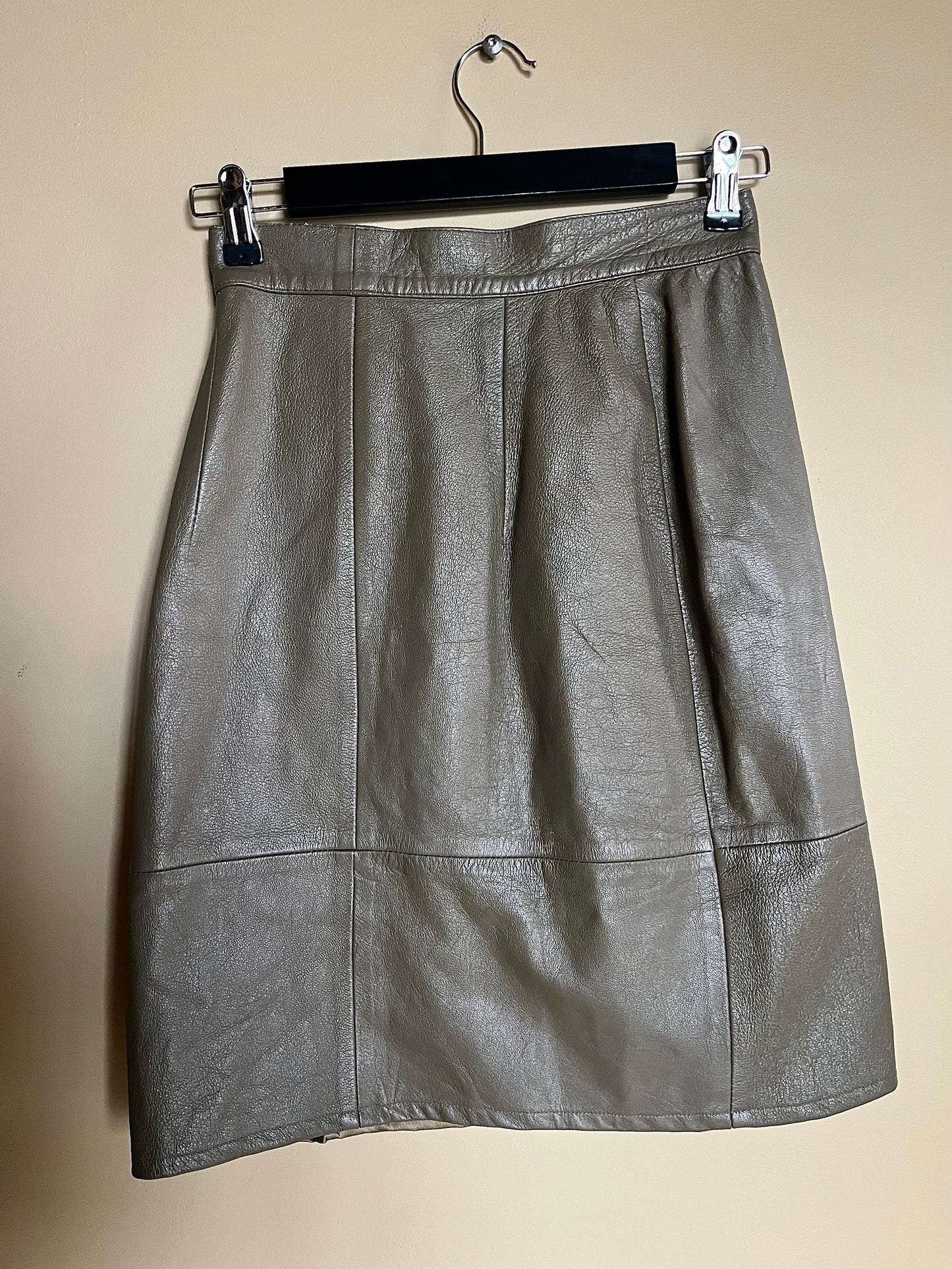 Skinnkjol Vera Pelle