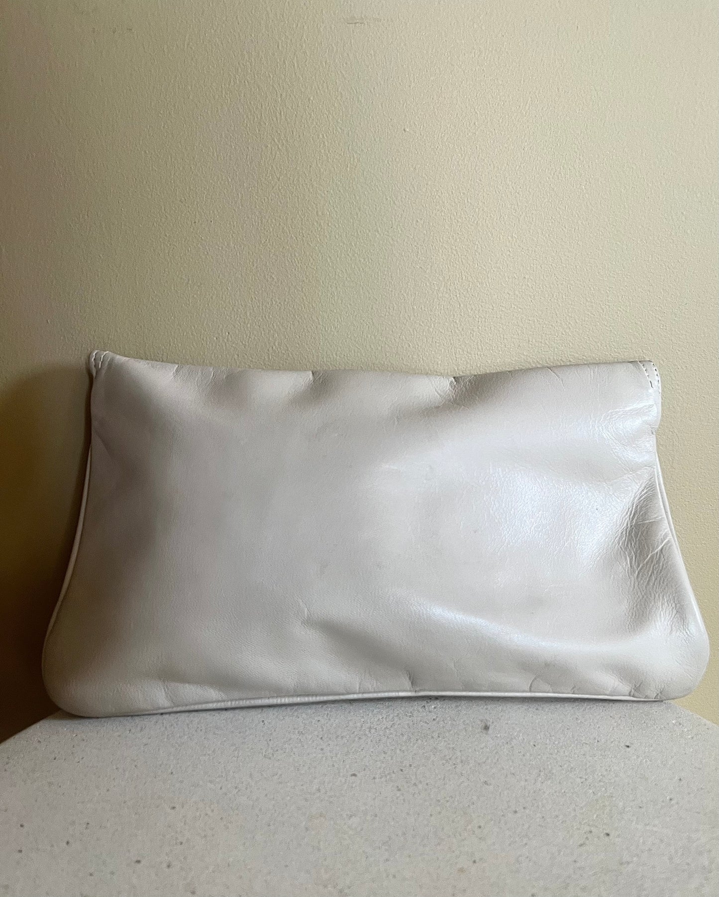Clutchväska i skinn
